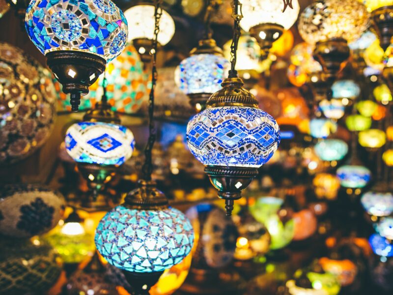Eid Traditions - lanterns